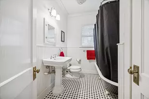 313 Byrne St, Houston, TX 77009 - Photo 12