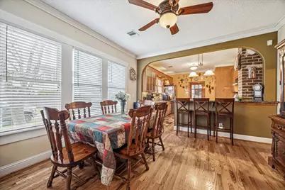 313 Byrne Street, Houston, TX 77009 - Photo 8