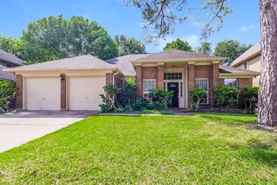 4910 Stone Harbor Drive, Friendswood, TX 77546 - Photo 1