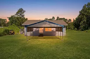 672 County Rd 3317, Cleveland, TX 77327 - Photo 2