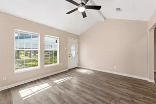 672 County Rd 3317, Cleveland, TX 77327 - Photo 8
