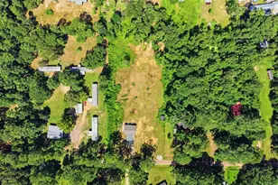 672 County Rd 3317, Cleveland, TX 77327 - Photo 28