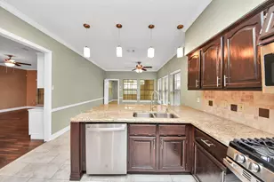 15818 Sweetwater Creek Dr, Houston, TX 77095 - Photo 12
