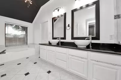 15818 Sweetwater Creek Drive, Houston, TX 77095 - Photo 30