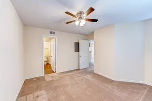 2750 Holly Hall St, Houston, TX 77054 - Photo 6