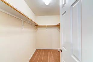 2750 Holly Hall St, Houston, TX 77054 - Photo 16