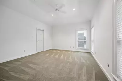 911 Birdsall Street, Houston, TX 77007 - Photo 14