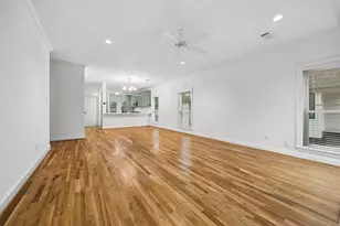 911 Birdsall St, Houston, TX 77007 - Photo 6