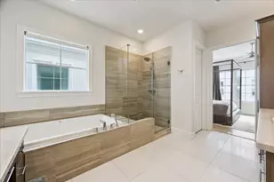 6108 Nicholas Grv Pl, Houston, TX 77055 - Photo 20