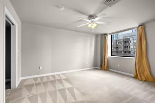 914 Main St, Houston, TX 77002 - Photo 22