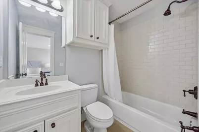 634 W 17th Street, Houston, TX 77008 - Photo 32