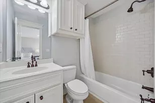 634 W 17th St, Houston, TX 77008 - Photo 32