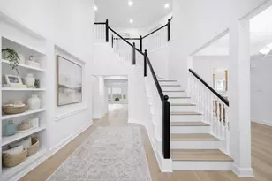 18 E Bonny Branch St, The Woodlands, TX 77382 - Photo 4