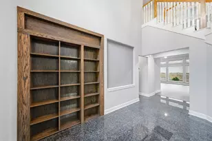 18 E Bonny Branch St, The Woodlands, TX 77382 - Photo 6