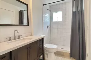 614 Kipling St St, Houston, TX 77006 - Photo 14