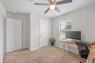 5602 Pleasant Falls Dr, Richmond, TX 77407 - Photo 8