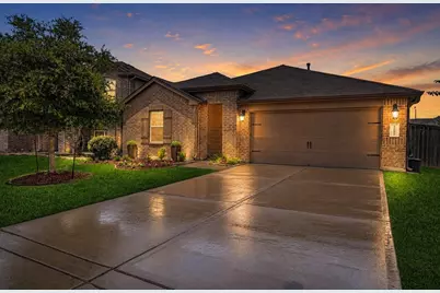 5602 Pleasant Falls Drive, Richmond, TX 77407 - Photo 2