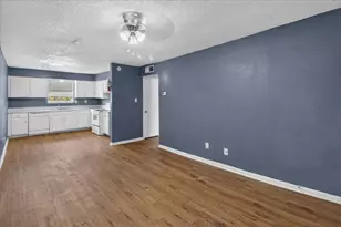 2311 71st St, Galveston, TX 77551 - Photo 26