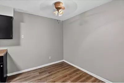 2311 71st Street #115, Galveston, TX 77551 - Photo 4