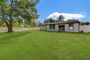 16813 Glen Eagle Dr N, Conroe, TX 77385 - Photo 30