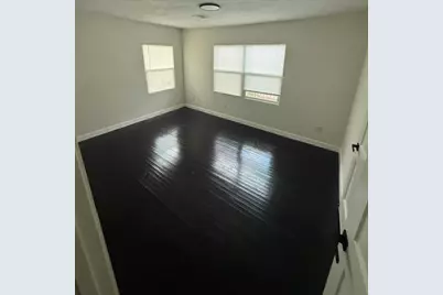 5950 Southville Street, Houston, TX 77033 - Photo 4