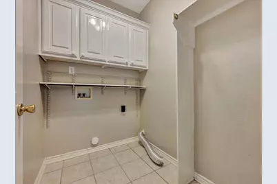 301 Whitehouse Oaks Street, Lufkin, TX 75901 - Photo 18