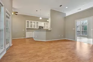 301 Whitehouse Oaks St, Lufkin, TX 75901 - Photo 10