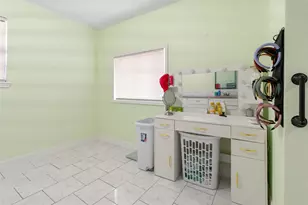 102 N Bow Dr, Jones Creek, TX 77541 - Photo 36