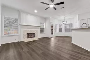 1502 Mabry Mill Rd, Houston, TX 77062 - Photo 10