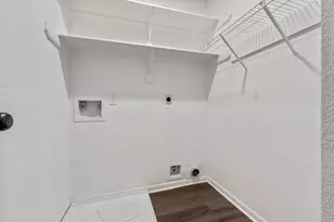 1502 Mabry Mill Rd, Houston, TX 77062 - Photo 24