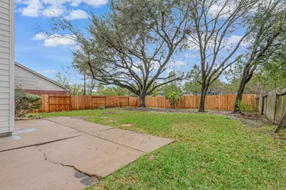 1502 Mabry Mill Road, Houston, TX 77062 - Photo 30