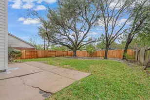 1502 Mabry Mill Rd, Houston, TX 77062 - Photo 30