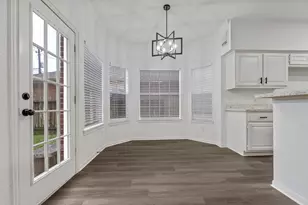 1502 Mabry Mill Rd, Houston, TX 77062 - Photo 12