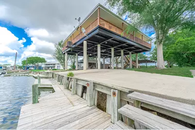 302 Palm Drive #CR776, Liverpool, TX 77577 - Photo 36