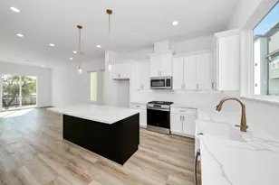 4802 Elysian St, Houston, TX 77009 - Photo 16