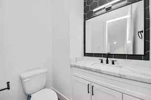 4802 Elysian St, Houston, TX 77009 - Photo 20
