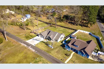 308 Resort Drive, Livingston, TX 77351 - Photo 34