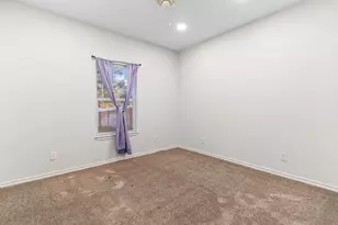 308 Resort Dr, Livingston, TX 77351 - Photo 18