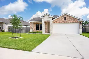 802 Legrand St, Brenham, TX 77833 - Photo 2