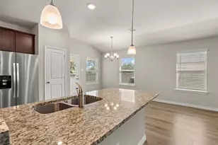 802 Legrand St, Brenham, TX 77833 - Photo 6