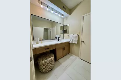 8055 Cambridge Street #19, Houston, TX 77054 - Photo 16