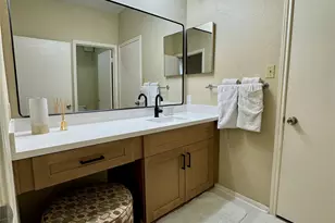 8055 Cambridge St, Houston, TX 77054 - Photo 16