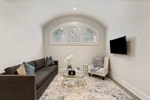 11703 Flintwood Dr, Houston, TX 77024 - Photo 20