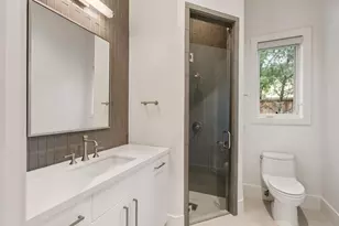 11703 Flintwood Dr, Houston, TX 77024 - Photo 30