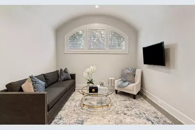 11703 Flintwood Drive, Houston, TX 77024 - Photo 22