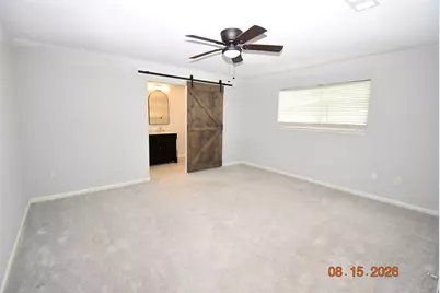 15711 Blackhawk Boulevard, Friendswood, TX 77546 - Photo 12