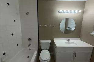 7306 Troulon Dr, Houston, TX 77074 - Photo 16