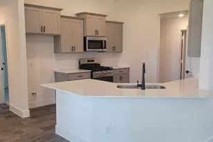 4317 Karam Lndg, Dickinson, TX 77539 - Photo 2