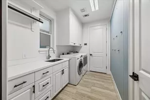 1525 Early Ln, Houston, TX 77055 - Photo 30