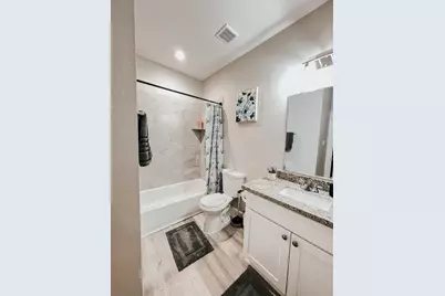 1026 Clinton Park Street #B, Houston, TX 77029 - Photo 8